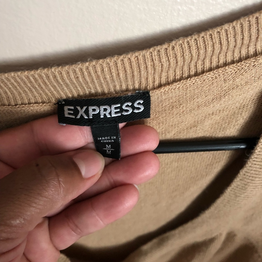 Express Sweater - Picture 2 of 4